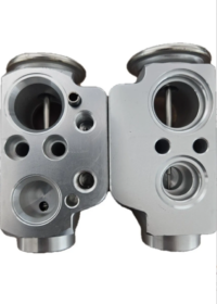 VW Transporter 5 Expansion Valfi OEM: 7H0820712